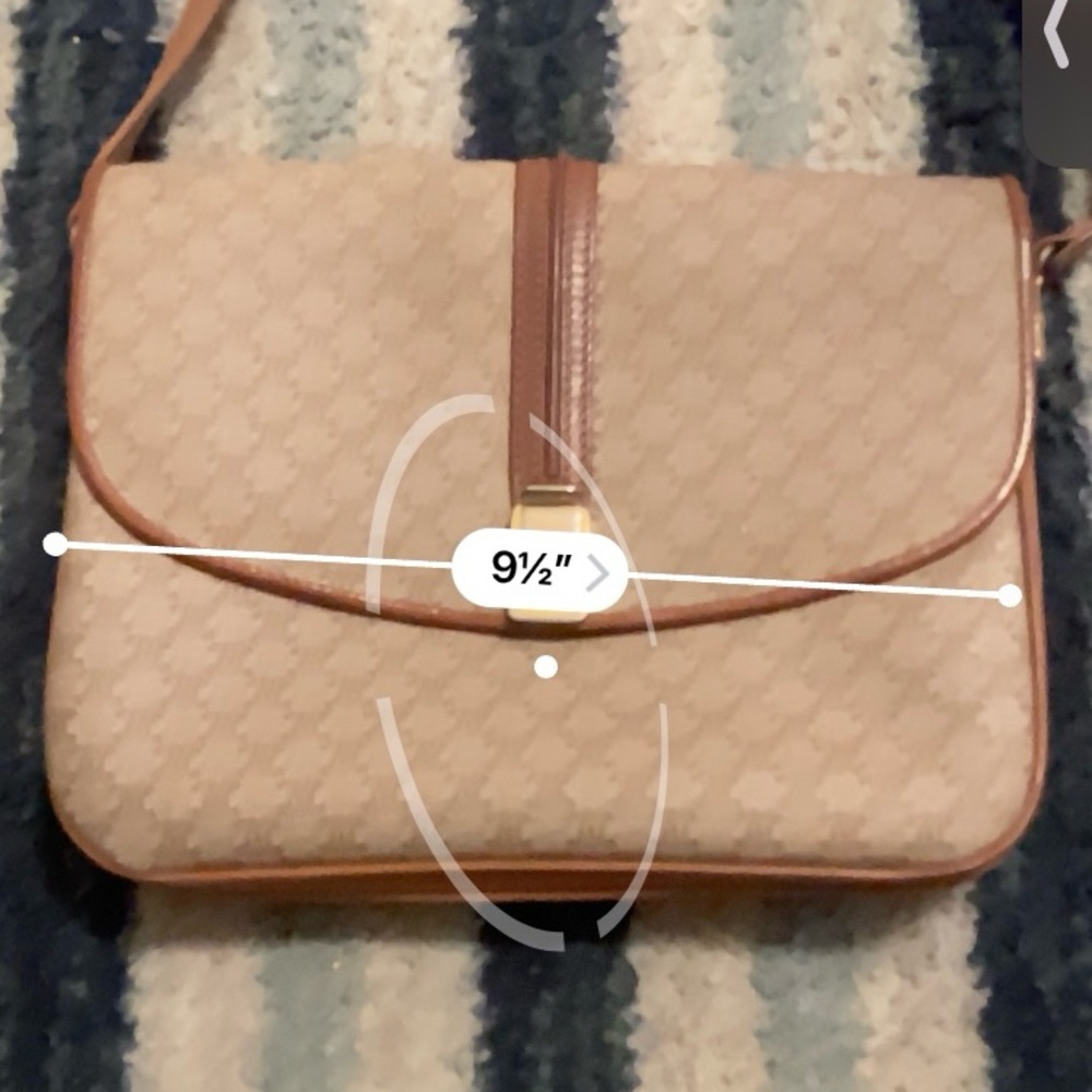 Celine M06 Tan and Brown Crossbody | Macadam Triomphe | Size: 1.5 X 7.5 X 9.5 - Picture 16 of 17